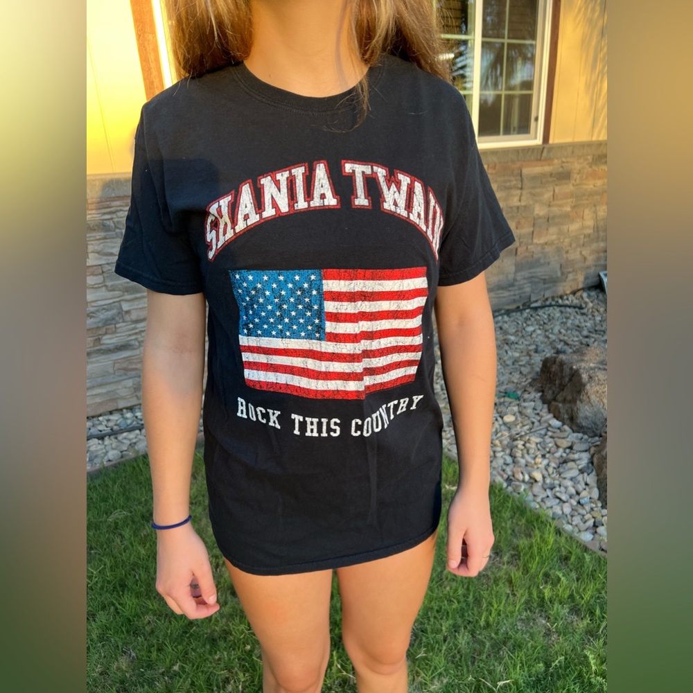 Shania Twain Concert Tee (Medium)